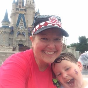 Meet your Posher, Holly